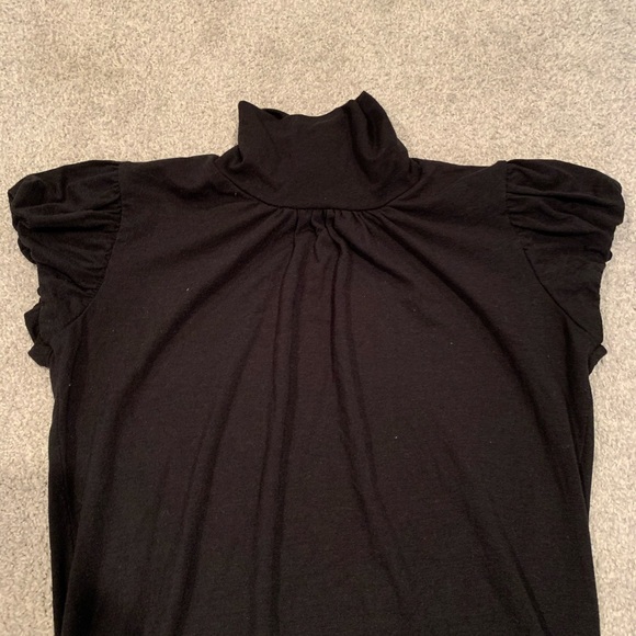 Necessary Objects Shortsleeved Turtleneck - Picture 2 of 4